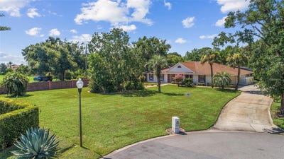 /international/us/9538-lavill-court-windermere-fl-110098674576/