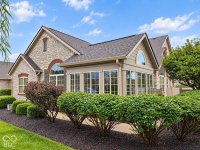 /international/us/13871-rue-charlot-lane-mccordsville-in-110120070279/