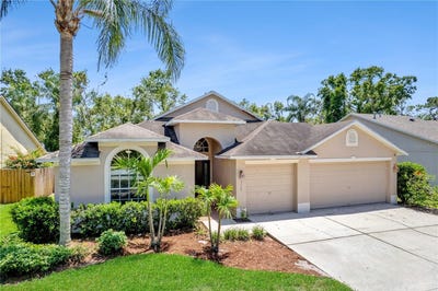 /international/us/9729-bay-colony-drive-riverview-fl-110099876033/