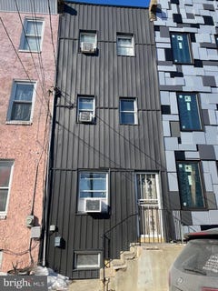 /international/us/3756-n-randolph-street-philadelphia-pa-110105727311/
