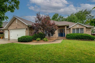 /international/us/4589-s-warren-avenue-springfield-mo-110108665051/?lang=th