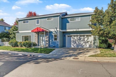 /international/us/368-meadow-drive-ashland-or-110110367629/
