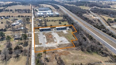 /international/us/10041-n-campbell-road-fayetteville-ar-110106303173/