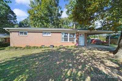 /international/us/2189-mary-street-china-grove-nc-110102213204/