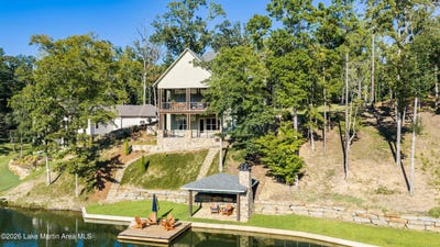 /international/us/25-sanctuary-cove-dadeville-al-110119728147/