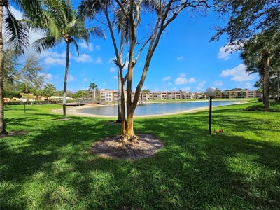 /international/us/6708-coral-lake-dr-pompano-beach-fl-110097362497/