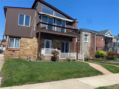 /international/us/425-e-penn-street-long-beach-ny-110107735014/