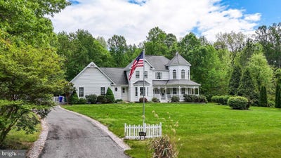 /international/us/9290-gunston-road-welcome-md-110101065193/