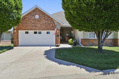 /international/us/1376-n-sandy-creek-circle-nixa-mo-110100678849/