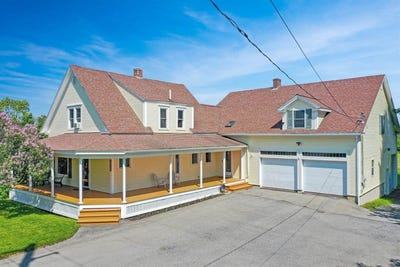 /international/us/1641-main-street-mapleton-me-110100397305/