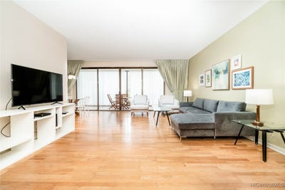 /international/us/4999-kahala-avenue-honolulu-hi-110106303005/