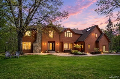 /international/us/4789-shimerville-road-clarence-ny-110109497696/
