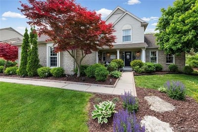 /international/us/1051-wellington-court-canton-twp-mi-110108260067/
