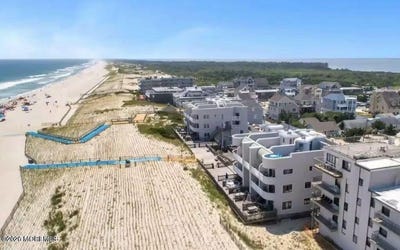 /international/us/2108-s-ocean-avenue-south-seaside-park-nj-110104851591/