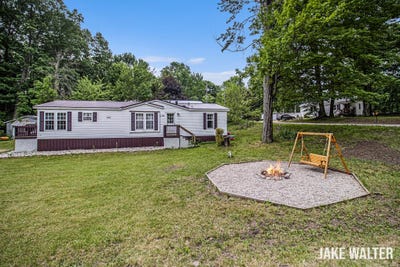 /international/us/11720-sparrow-drive-lakeview-mi-110100102193/