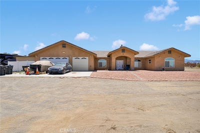 /international/us/3677-arcadia-phelan-ca-110108881386/?lang=id