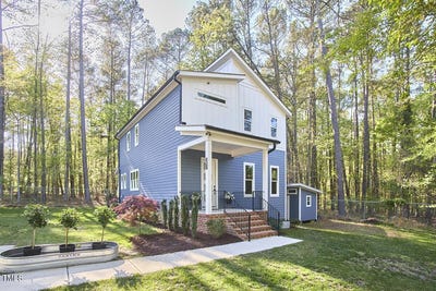 /international/us/107-hillcrest-avenue-carrboro-nc-110098650023/