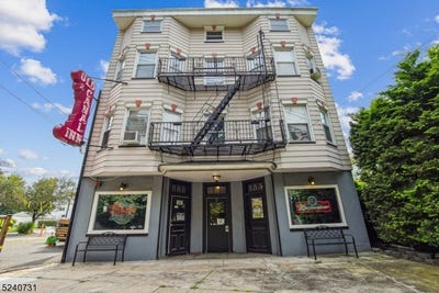 /international/us/2-e-passaic-ave-nutley-twp-nj-110106204370/