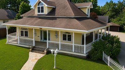 /international/us/1043-clinton-street-arkadelphia-ar-110119797482/