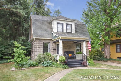 /international/us/840-superior-street-south-haven-mi-110100798343/?lang=fr