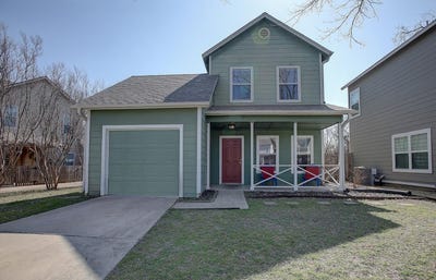 /international/us/1102-e-3rd-st-georgetown-tx-110108170981/