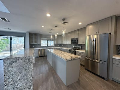 /international/us/4-saturn-circle-rancho-mirage-ca-110106676975/