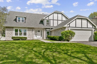/international/us/731-roaring-brook-lane-algonquin-il-110107852725/