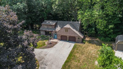 /international/us/4300-landings-lane-st-joseph-mi-110101268668/?lang=en