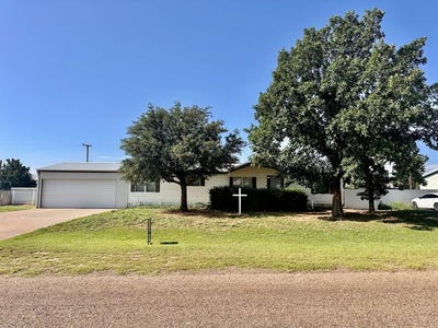 /international/us/903-19th-st-seagraves-tx-110119412323/