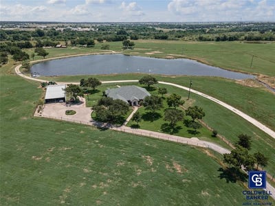 /international/us/1221-park-boulevard-cleburne-tx-110099999006/