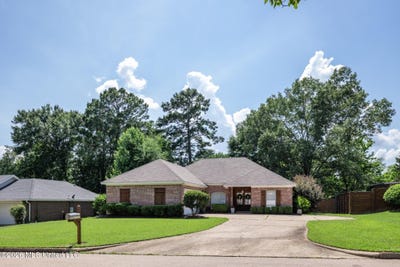 /international/us/206-pinevale-street-flowood-ms-110108738621/