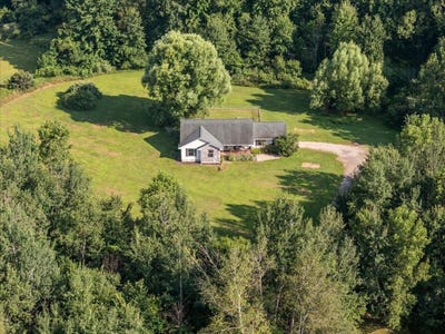 /international/us/11265-w-coon-lake-road-webberville-mi-110101064926/