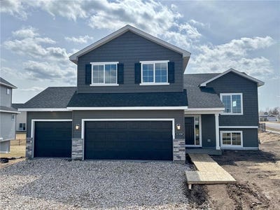 /international/us/11359-5th-street-ne-hanover-mn-110107720177/