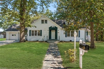 /international/us/103-jones-avenue-thomasville-nc-110120627182/