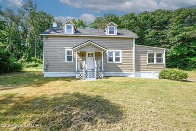 /international/us/355-kunkle-road-dallas-pa-110109182292/