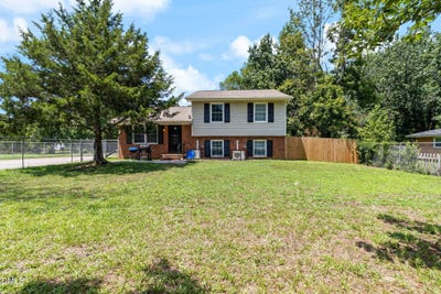 /international/us/3761-wakefield-lane-garner-nc-110119631770/