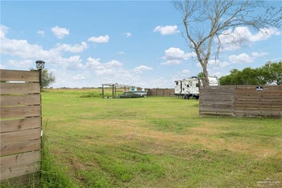/international/us/villarreal-street-los-fresnos-tx-110109391320/