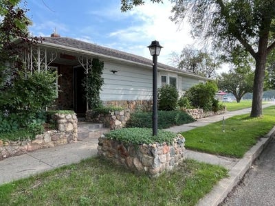 /international/us/210-e-10th-street-mobridge-sd-110101269669/?lang=zh-cn