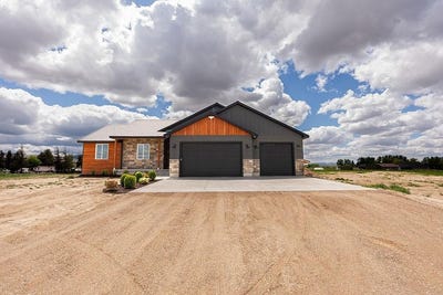 /international/us/148-pheasant-run-rd-american-falls-id-110105781221/