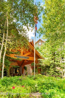 /international/us/126-timbers-club-court-snowmass-village-co-110107243867/