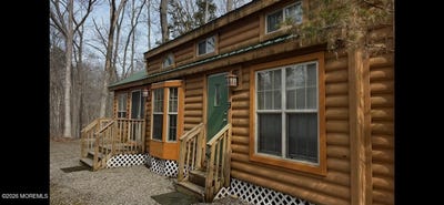 /international/us/724-monmouth-road-cream-ridge-nj-110106275400/