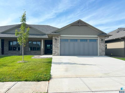 /international/us/7013-e-copper-stone-cir-sioux-falls-sd-110108344548/