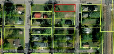 /international/us/511-grand-st-benton-il-110097338447/