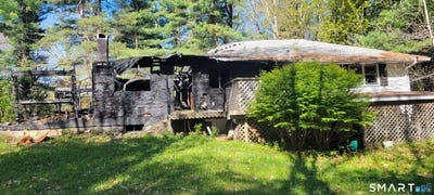 /international/us/123-n-hollow-road-hartland-ct-110107993889/