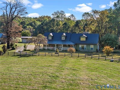 /international/us/1024-back-mountain-road-dillwyn-va-110108075722/