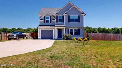/international/us/282-swinson-drive-dudley-nc-110108253859/