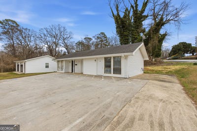 /international/us/201-203-remsdale-street-toccoa-ga-110106173933/