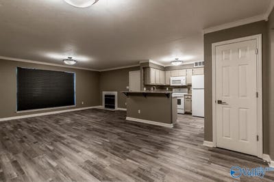 /international/us/263-waters-edge-lane-madison-al-110108355084/