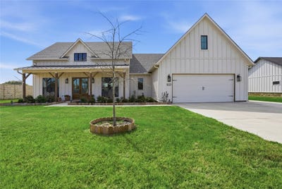 /international/us/1023-county-road-337-glen-rose-tx-110106756039/
