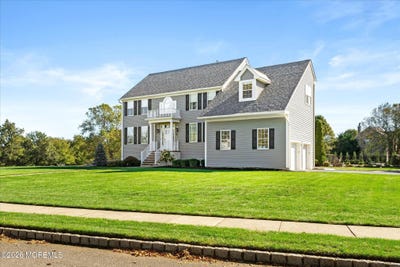 /international/us/15-smith-drive-allentown-nj-110120537511/